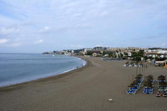 Precioso Apartamento Junto A Playa Y Con Piscina. Apartment Malaga Ngoại thất bức ảnh